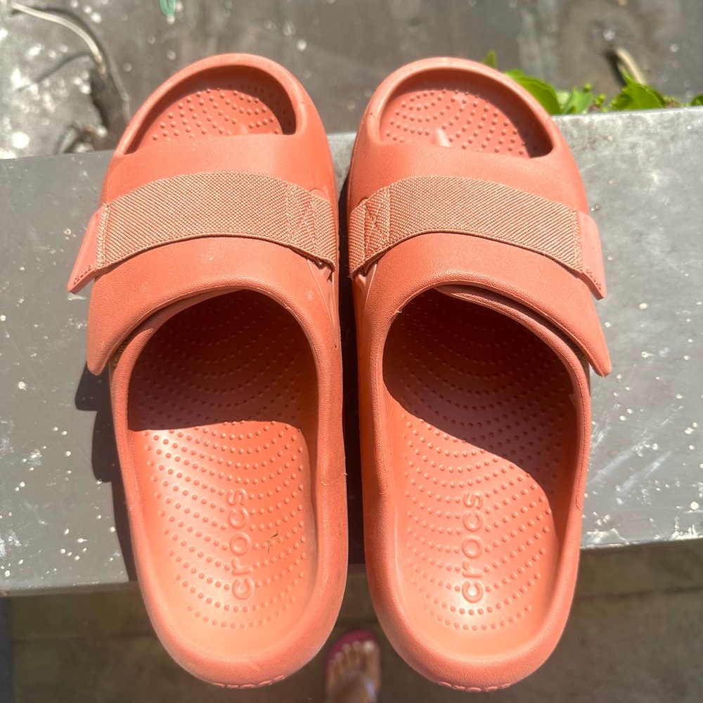 CROCS Red Sandals Lightweight Waterproof